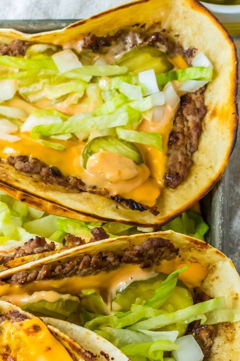 Big Mac Smash Tacos - My Incredible Recipes Tortilla Big Mac, Big Mac Tacos Recipe, Big Mac Smash Tacos, Bic Mac, Smash Tacos, Big Mac Tacos, Mac Tacos, Flour Tortilla, Thousand Island Dressing