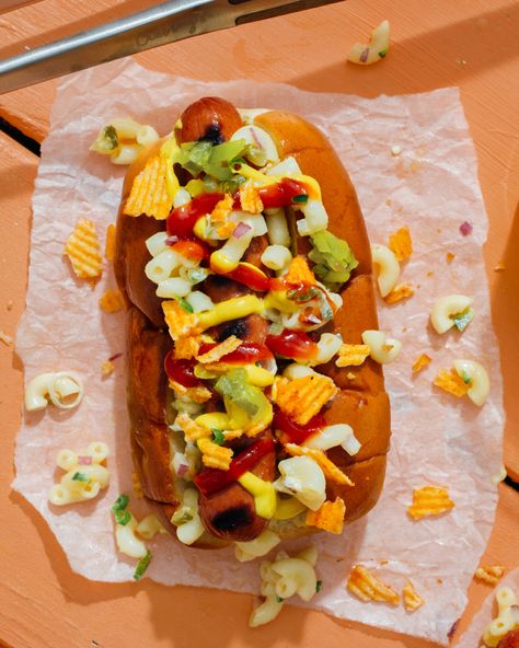 Cravings | Loaded Mac Dogs Loaded Hot Dogs, Cheese Hot Dogs, Homemade Macaroni Salad, Lake Recipes, Recipes Freezer Meals, Clean Eating Dinners, Bbq Potatoes, Dinner Sandwich, Cravings Recipes