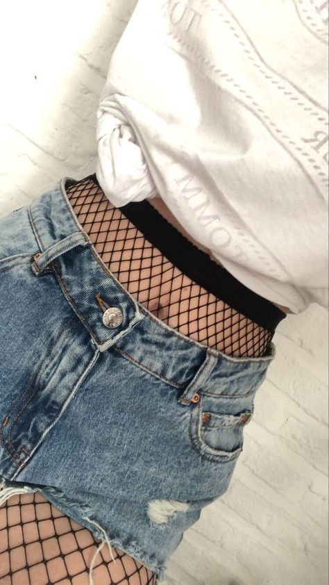 Just my and my fishies Crop Top Hoodie Outfit Jeans, Black Shorts With Fishnets, Fish Net Tights Outfit Shorts, Fishnets With Shorts, Fish Nets Outfit, Ripped Jeans With Fishnets, Fishnet And Jeans, Fishnets Outfit, Tights Under Jeans