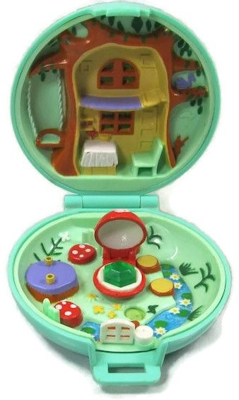 1992 - Polly Pocket Jeweled Forest - Bluebird Toys Justice Toys, Toys Drawing, Polly Pocket Vintage, Poly Pocket, Art Thoughts, Polly Pockets, Blanket Fort, Steven Universe Characters, 90s Toys