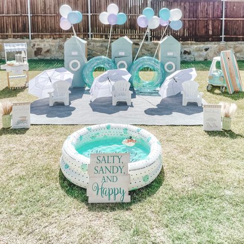 Beach Birthday Food Ideas, Beach First Birthday, Summer Birthday Themes, Beach Theme Birthday Party, Beach Theme Birthday, Surf Birthday Party, Surf Birthday, Surf Party, Beach Birthday Party