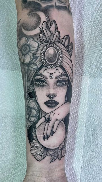 Romani Girl Tattoo, Psychic Tattoo Ideas, Romani Woman Tattoo, Galadriel Tattoo, Romani Tattoos, Sternum Tattoo Plus Size Women, Psychic Tattoo, Romani Tattoo, Tattooed Plus Size Women