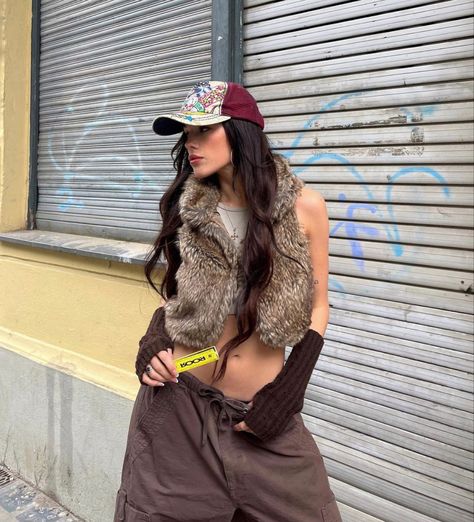 Brown Fur Vest Outfit, Brown Vest Outfit, Fur Vest Outfit, Fur Vest Outfits, Rave Fit, Vest Outfits For Women, Earthy Outfits, Aesthetic Winter, Lifestyle Art