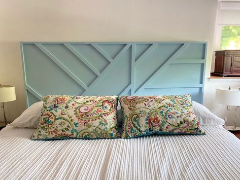 Diy Geometric Headboard, Diy Twin Headboard, Boy Headboard, Girls Headboard, Headboard Plan, Plywood Headboard, Diy Headboard Wooden, Geometric Headboard, Diy Wood Headboard