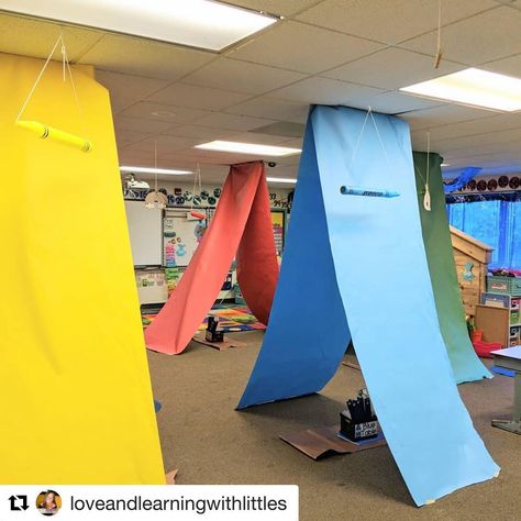 Jordan Johnson on Instagram: “How cool is this camping room transformation that Courtney @loveandlearningwithlittles did? What a fun theme for the end of the year!  Have…” Hatchet Room Transformation, Camp Theme Classroom Decorations, Camp Day Classroom, Summer Camp Entrance, Camping Theme Dress Up Days, Bootcamp Room Transformation, Camping Day Preschool, Camping Classroom Decorations, Vbs Camp Firelight Decorations