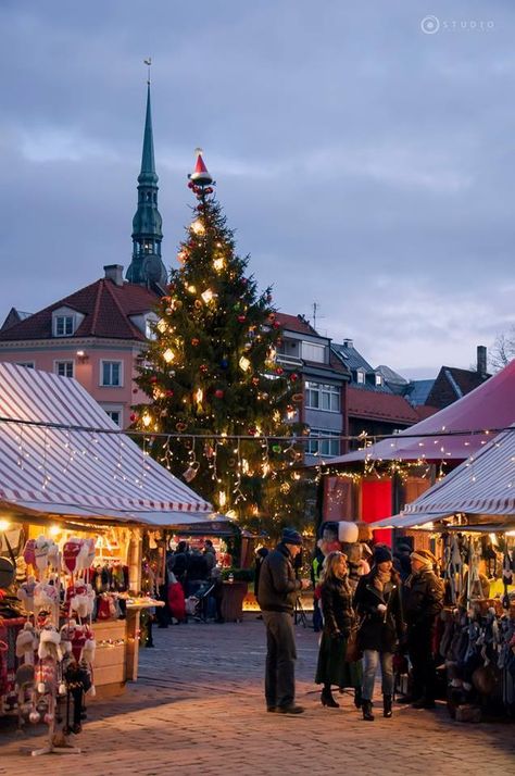 The festive mood is best felt in Riga's Christmas Market! Riga Christmas Market, Riga Winter, Riga Christmas, Winter Mood, Baltic States, Riga Latvia, Southern Europe, Christmas Markets, Christmas Market