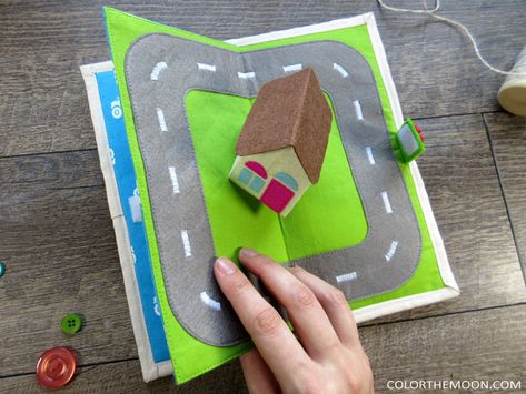 This pop-up house quiet book page is SO COOL! Pattern and tutorial now available! House Quiet Book, Ruler Crafts, Felt Finger Puppets, Lookout Tower, Felt Books, Felt Book, Felt Board, Up House, Up Book