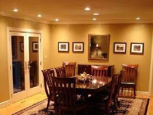 Stylish Lighting Ideas For Your Dining Room with #Modern_Chandelier & #floor_lamp Lighting Over Dining Room Table, Dining Room Recessed Lighting, Lowes Paint Colors, Lights Over Dining Table, Minimalist Dining Room, Dining Room Table Decor, Dining Room Wall Decor, Home Design Plan, Dining Lighting