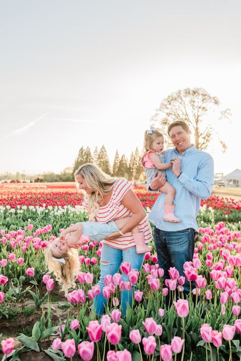 Our family Spring tulip field photo session at sunset. We love visiting the Wooden Shoe Tulip Festival each year in Oregon and they make for the best photos! #tulips #tulipfields #familyphotos #photosession #goldenhour #sunsetphotos #oregon #PNW Tulip Farm Photoshoot Family, Tulip Photos, Tulip Photography, Pregnant Pictures, Spring Minis, Peony Farm, Field Pictures, Spring Family Pictures, Work Photography