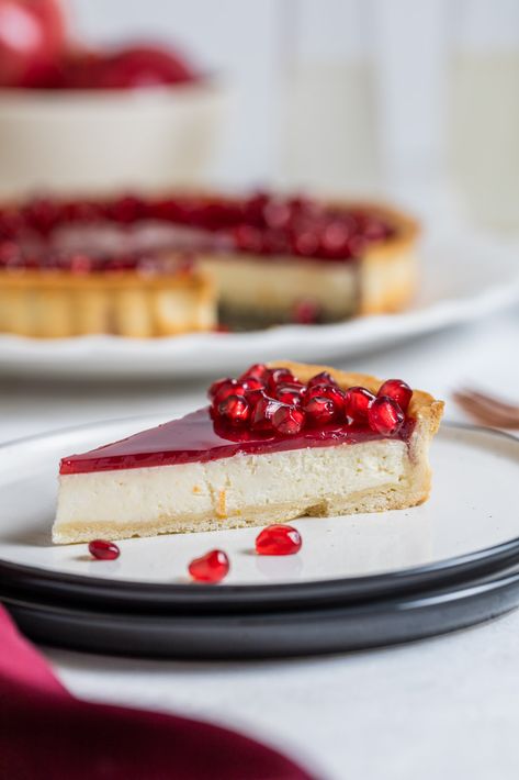 Pomegranate Ricotta Cheesecake Tart | Olive & Mango Cheesecake Fruit Tart, Desserts With Pomegranate, Pomegranate Cake Filling, Winter Fruit Tart, Cheesecake Tart Recipes, Pomogranette Recipes, Cheesecake Pomegranate, Pomegranate Dessert Recipes, Pomegranate Pie Recipes