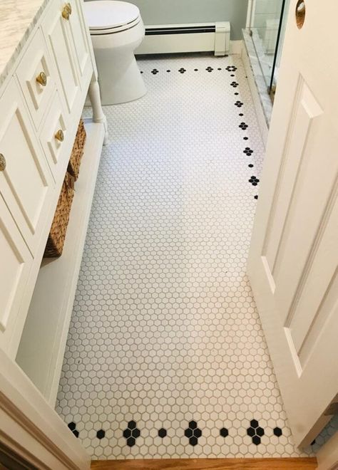 Timeless Bathroom Floor Tile Ideas, Vintage Black White Bathroom, Vintage Tile Bathroom Floor, Black And White Hexagon Tile Bathroom Floor Patterns, Timeless Tile Flooring Bathroom, Black And White Floors Bathroom, Small Hex Tile Bathroom Floor, Vintage Hexagon Tile Bathroom, Vintage Shower Tile