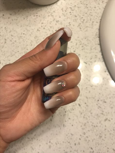 Ombre nails brown with white Brown White Ombre Nails, Brown To White Ombre Nails, Brown And White Ombre Nails, Ombre Nails Brown, Brown And White Nails, Brown Ombre Nails, In Fashion Outfits, White Ombre Nails, Two Color Nails