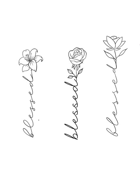 Tattoo Flash Feminina, Flower Tattoo With Words, Flower With Name Tattoo, Tattoos With Words, Tattoo With Words, Name Flower Tattoo, Cute Simple Tattoos, Small Girly Tattoos, Henna Inspired Tattoos