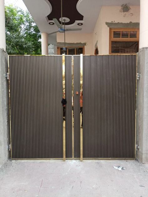 Latest Entrance Door Design Ideas 2023 | Wooden Door Design Trends | Home Interior Design Ideas Louvers Gate Design, Entrance Iron Door Design, Main Gait Design, Profile Gate Design, Aluminium Profile Gates, Grill Gate Design Entrance Iron Doors, Main Gate Design Entrance Iron Doors, Gate Design Modern Entrance Architecture, Iron Gate Design Modern Entrance