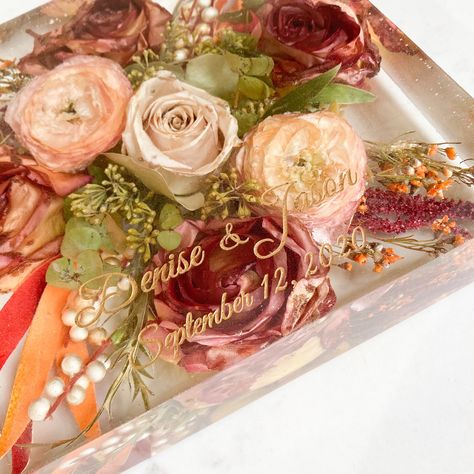 Wedding Bouquet Keepsake, Bridal Bouquet Preservation, Bouquet Keepsake, Resin Block, Floral Crafts, Floral Diy, Wedding Bouquet Preservation, Floral Preservation, Floral Wedding Decorations