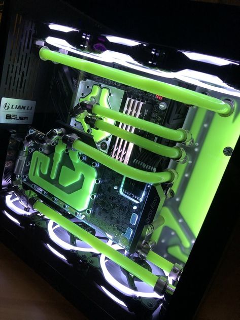 Liquid Cooling Pc, Water Cooled Pc, Green Pc Build, Liquid Cooled Pc, Gaming Computer Setup, Best Gaming Setup, Computer Equipment, Gaming Pc Build, Computer Gaming Room