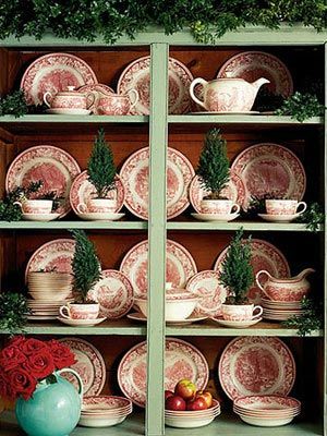 Christmasy Transferware, I love the tiny trees in teacups what an adorable way to put christmas into your china hutch Christmas Dinnerware Sets Macy's, December Decor, Simple Holiday Decor, Red Toile, Deco Champetre, Easy Decor, Tea Saucer, China Dishes, Currier And Ives