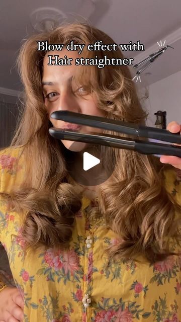 M A H N O O R on Instagram: "My favourite quick blow dry effect technique! With a straightener 😲🤯  Save it and try it! 🫶🏻 (follow for more💕) Straightener @remington.official sourced through daraz! Link in my bio!   #hairstyle #hairhack #blowdry #hairstraightener #hairtransformation #hairideas #hairtutorial #hairlove #haireducation #explore #darazpk #darazfinds #darazpakistan #darazfashion #explorepage #davanitygirl" Blow Dry With Straightener, Blow Dry Hairstyles, Blowdry Hairstyles, Blow Dry Hair Straight, Blow Dry Curls, Curls With Straightener, Blow Dry Brush, Blow Dry Hair, Hair Styler