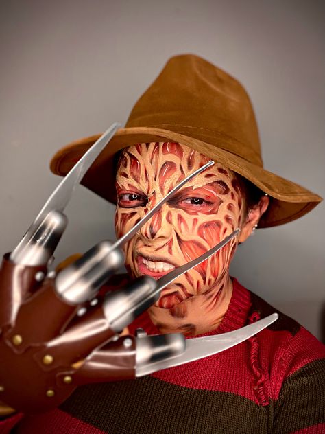 Freddy Krueger Face Paint, Freddy Krueger Inspired Makeup, Freddie Cruger Make Up, How To Do Freddy Krueger Makeup, Freddie Kruger Makeup, Freddy Makeup, Freddie Cruger Painting, Freddy Krueger Makeup, Effects Makeup