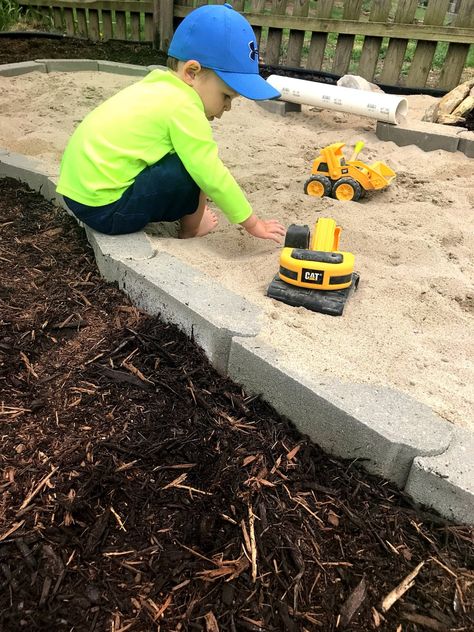 DIY Backyard Sandbox » Growing Up Kemper Sandbox Design, Play Area Outdoor, Plastic Landscape Edging, Backyard Sandbox, Design Backyard, Play Area Backyard, Happy March, Outdoor Remodel, Landscape Edging