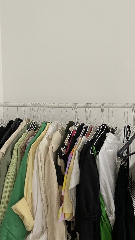 Clothes Pile Aesthetic, Design Studio Workspace, Insta Stories, Fashion Industry, Insta Story, Instagram Aesthetic, Photo Dump, Getting Organized, Wardrobe Rack