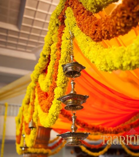 Traditional deepam hanging over...#indianweddingblog #saree #designerblouse #teluguwedding #telugubride #tamilwedding #tamilbride #weddingbrigade #gorgeousbride #shopzters #shaadimagic #bridesessentials #ezwed #pellipoolajada #southindianbride #southindianwedding #templejewellery #southindianweddingdecor Hanging Deepam, Tamil Brides, Telugu Wedding, Tamil Wedding, Telugu Brides, South Indian Wedding, Indian Wedding Decorations, South Indian Bride, Temple Jewellery