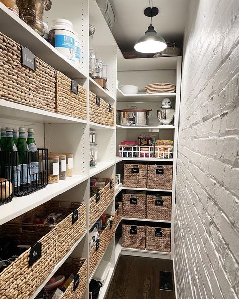 Small Narrow Dining Room, Narrow Under Stairs Storage, Narrow Walk In Pantry Ideas, Narrow Storage Room, Beverage Closet, Pantry Under Stairs Walk In, Narrow Pantry Ideas, Staircase Pantry, Narrow Walk In Pantry