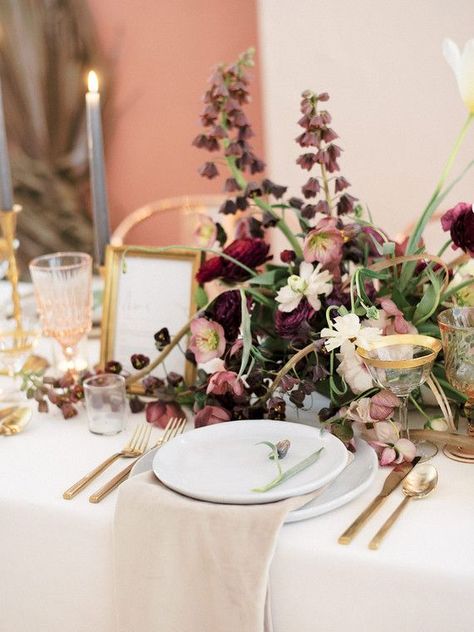 Taupe Table Cloth Wedding, White Summer Wedding, Taupe Wedding, Romantic Wedding Style, Reception Tablescapes, Marsala Wedding, Mauve Wedding, Guest Table, Wedding Tablescape