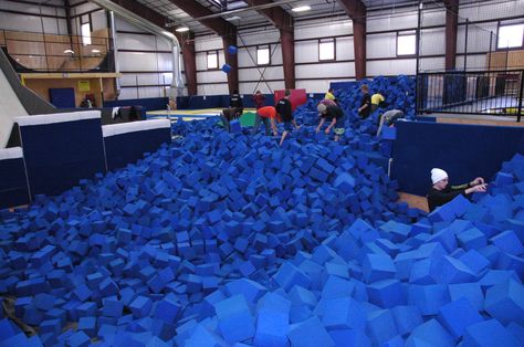 Foam Pit:D Preschool Gym, Foam Pit, Snowboarding Videos, Dream Mansion, Foam Blocks, Spring Awakening, Dream Business, Diy Cans, The Leader