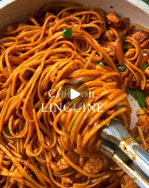 Chilli Oil Pasta, Chilli Oil, Linguine Pasta, Pasta Water, Chili Oil, Pasta Noodles, Boneless Skinless Chicken, Hoisin Sauce, Linguine