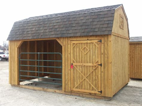 Mini barn, moveable.  Hay storage, tack room area.  Or stall area and tack.  Add lead to off one end for hay storage. Horse Shelters, Small Horse Barns, Horse Shed, Hay Storage, Mini Barn, Horse Shelter, Goat Barn, Horse Barn Plans, Run In Shed