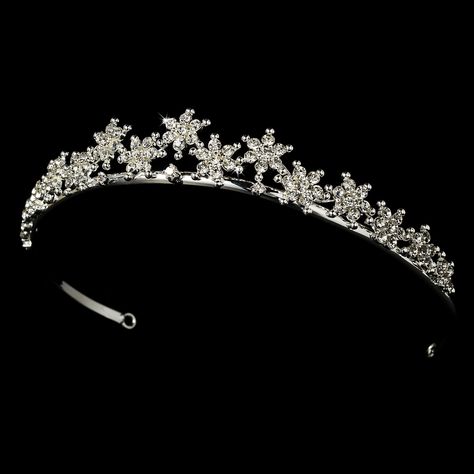 Winter Snowflake Bridal Tiara HP 5439 Snowflake Tiara, Sweet 16 Winter Wonderland, Frozen Wedding, Winter Wedding Accessories, Fairytale Bridal, Winter Wedding Planning, Snowflake Wedding, Elegant Winter Wedding, Winter Wonderland Theme