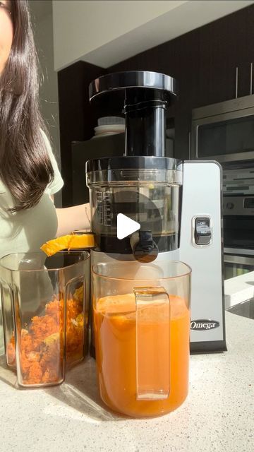 Danielle Brown | vegan recipes on Instagram: "drink THIS for an immune boost! Omega juicer link in bio✨🍊🥕🧡! #ad   use my discount code HEALTHYGIRL20 for 20% off your juicer!   recipe: (4 servings) 6 oranges 5 carrots  1 apple 1 lemon 1 thumb ginger 1 cup pineapple  juice and enjoy! make carrot muffins using the leftover pulp!⭐️  I am obsessed with my @omegajuicing VSJ juicer!! It’s quiet, easy to clean and makes the best tasting juice. I love that it’s a cold pressed juicer because it preserves the nutrients in the fruits and veggies. highly recommend it!   #juicing #immunesupport #healthylifestyle #vegan #dairyfree #glutenfree #healthyfood #wellnessjourney #healthjourney #healthygirl #healthymom #juicingforhealth #plantbased #fruitsandveggies" Omega Juicer, Danielle Brown, Carrot Muffins, Healthy Juice Recipes, Juicing For Health, Juice Recipes, Healthy Mom, Healthy Girl, Healthy Juices