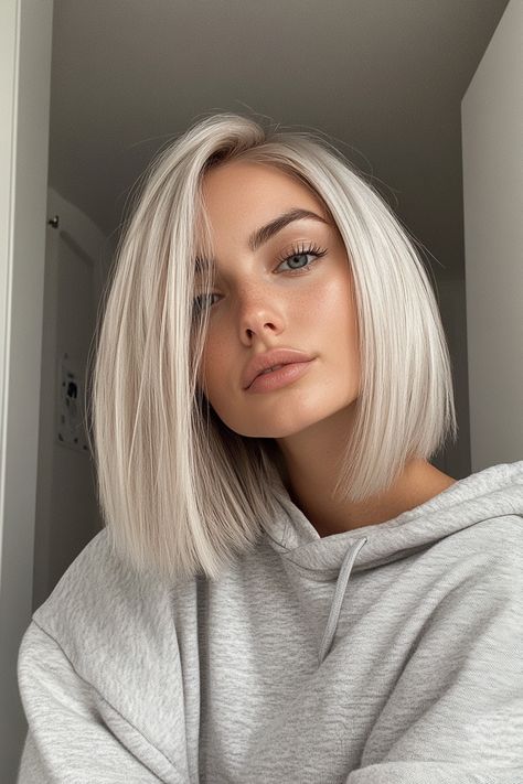 7. Blunt Lob with Platinum Blonde All-Over Color (Shoulder Length Hairstyle Ideas) - Shoulder Length Hairstyle Ideas Shoulder Length Hairstyle Ideas, Shoulder Length Hairstyle, Blond Rose, Shoulder Length Blonde, Ice Blonde Hair, Lob Styling, Medium Length Curly Hair, Blonde Bob Hairstyles, Blonde Haircuts