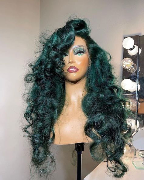 HairFactory_Wholesale&OEM on Instagram: “💙DM to ask wholesale price or hit the link on the pic to order 💥Super Big Lower Sales Price From The Wig Factory ✅HD lace/lace frontal…” Dark Green Wig, Medium Dark Brown Hair, Hair Toupee, Green Wig, Human Wigs, Brazilian Remy Hair, Dye Colors, 360 Lace Wig, Custom Wigs