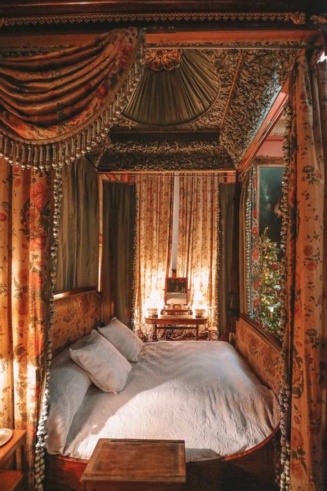 Hippie House, Bohemian House, Casa Vintage, Vintage Bedroom, Bohol, Bohemian Bedroom, Trendy Bedroom, Boho Bedroom, Dream Bedroom