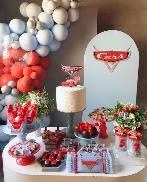 Cars Themed Birthday Party, Baby Boy Birthday Themes, Cars Birthday Party Decorations, 2nd Birthday Party For Boys, Boys First Birthday Party Ideas, Baby Birthday Decorations, Disney Cars Birthday, Cars Birthday Party Disney, Car Birthday Theme