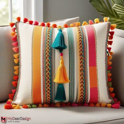 The Best Handmade Pillow Covers Designs: Top 25 Designs Pillow Cases Diy, Diy Pillow Covers, Pillow Crafts, Handmade Pillow Covers, Pillow Cover Design, Patchwork Bags, Diy Pillows, Weaving Art, Loom Weaving