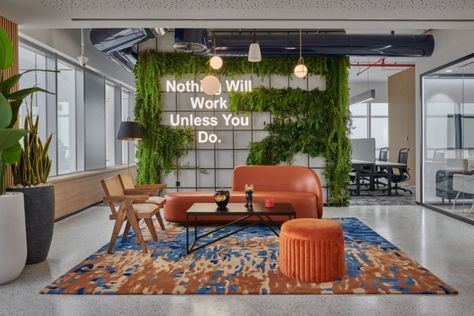 Office Breakout Space, Office Lobby Interior Design, Office Lobby Interior, Open Workspace, Cozy Office Space, Work Lounge, Coworking Space Design, Dubai Office, Innovative Office