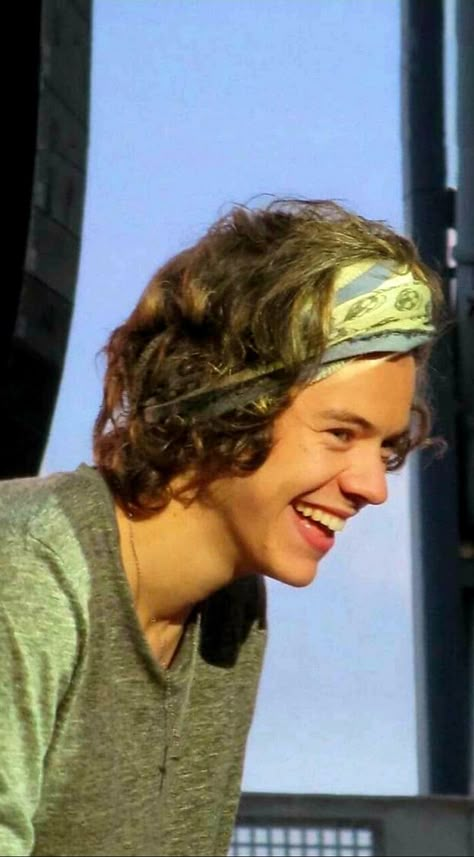 Harry Styles Images, Prince Hair, Gambar One Direction, Principe Harry, Harry 1d, One Direction Photos, Harry Styles Cute, Harry Styles Wallpaper, Frat Boy