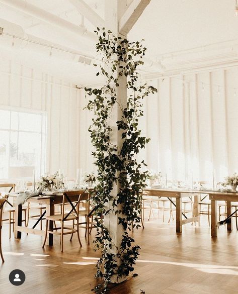 Pillar Greenery Wedding, Column Decor Wedding, Greenery Wrapped Columns, How To Decorate Poles For Wedding, Greenery Columns Wedding, Greenery Pillars Wedding, Pillars Wedding Decor Columns, Decorate Columns For Wedding, Vines On Columns