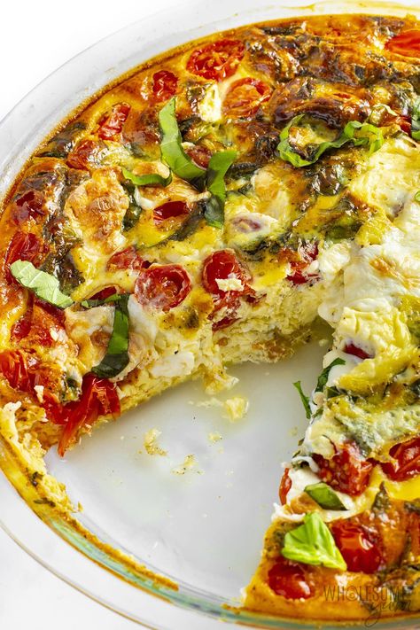 Crustless Quiche (Easy Recipe) - Wholesome Yum Tomato Quiche Crustless, Crustless Cheese Quiche Recipes Easy, Kale Quiche Crustless, Quiche With Almond Milk, Simple Quiche Recipes Crustless, Gf Quiche Recipes, Vegan Crustless Quiche, Healthy Quiche Recipes Clean Eating, Cottage Cheese Quiche Recipes