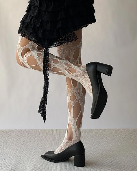 🌷🌻🌷🌻🌷With a pair of the truly versatile white ripped fishnet tights, @ibuddizy discovered the fun of mix&match, experimenting freely in between different styles🌸🌼🌸🌼🌸 Check it out: https://moodymumu.com/products/white-ripped-fishnet-tights?_pos=6&_sid=72d287480&_ss=r Grunge Tights, Ripped Fishnets, Ripped Tights, Casual Coquette, Wedding Vintage, Fishnet Tights, Rose Pattern, Blue Velvet, Red Floral