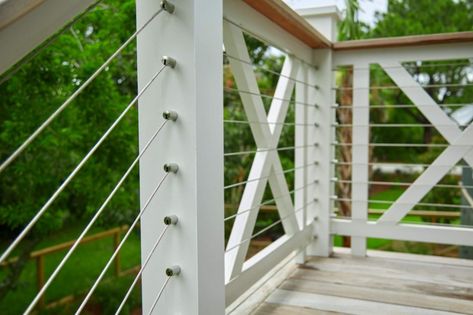 Cable Railing Front Porch Farmhouse, Cable Railing Deck Farmhouse, White Porch Railing Ideas, Porch With Wire Railing, Coastal Deck Railing, Cable Porch Railing, Nautical Railing, House Railing, Cable Railing Diy