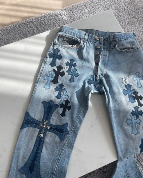 Spray Paint Pants Ideas, Chrome Pants, Jeans Design Ideas, Jeans Makeover, Chrome Hearts Pants, Jeans With Designs, Chrome Hearts Jeans, Reworked Denim Jeans, Jeans Casual Outfit