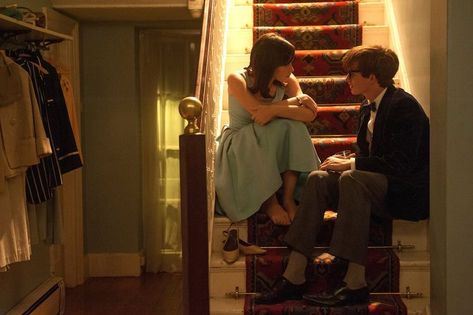 Theory Of Everything, The Theory Of Everything, Septième Art, Felicity Jones, Movie Shots, Eddie Redmayne, Stephen Hawking, Cinematic Photography, About Time Movie