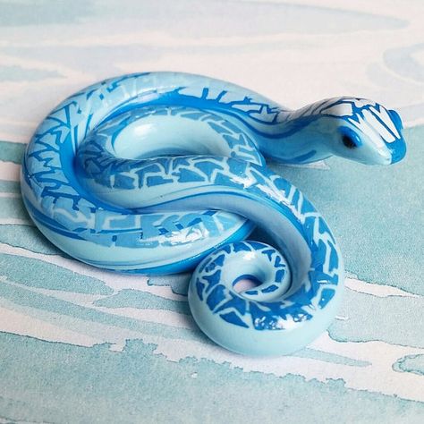 Kraf Kertas, Polymer Clay Kawaii, Clay Dragon, Polymer Clay Animals, Toy Art, Polymer Crafts, Cute Polymer Clay, Clay Figurine, Clay Animals