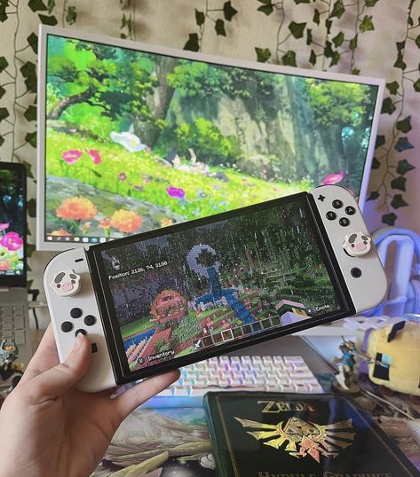 Video Game Astethic, Game Console Aesthetic, Nintendo Setup, Nintendo Switch Setup, Nintendo Switch Minecraft, Xbox Aesthetic, Videogame Aesthetic, Nintendo Switch Aesthetic, Cute Switch