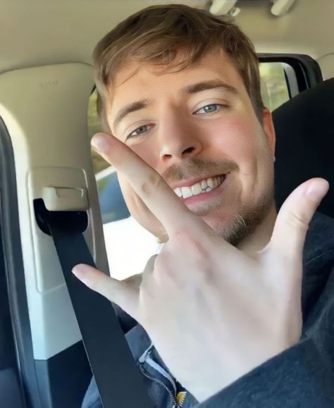 Mr Beast Ms Beast, Mr Best, Ginger Person, Jimmy Donaldson, Mr Beat, I Want You Forever, Mr Beast, Best Wallpaper Hd, Pfp Profile