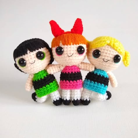 Crochet Powerpuff Girls Free Pattern, Crochet Powerpuff, Powerpuff Girls Crochet, Power Puff Girls Bubbles, Powerpuff Girls Wallpaper, Powerpuff Girls Fanart, Diy Wool, Easy Crochet Animals, The Powerpuff Girls